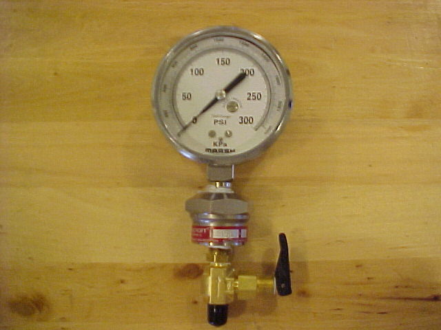Portable 3" hand pressure tester 0-300 psi